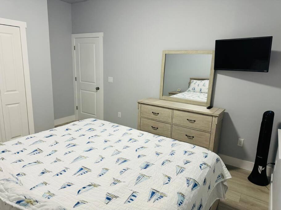 Brand New Tampa Oasis With Private Jacuzzi Retreat Βίλα Lutz Εξωτερικό φωτογραφία