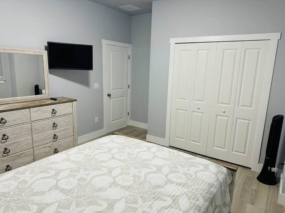 Brand New Tampa Oasis With Private Jacuzzi Retreat Βίλα Lutz Εξωτερικό φωτογραφία