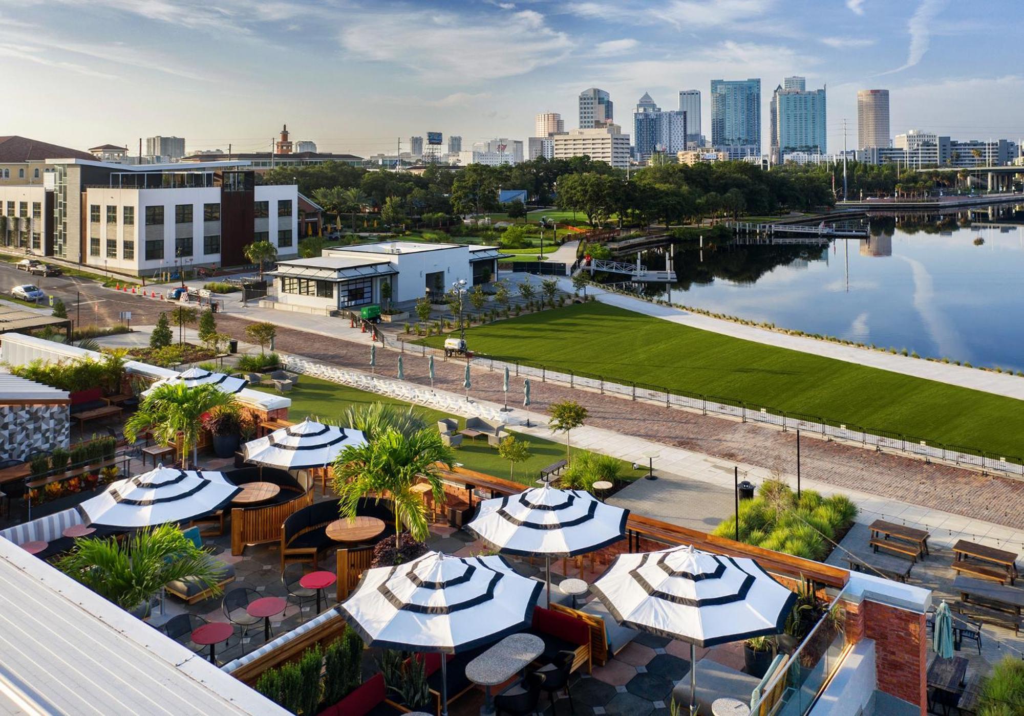 Brand New Tampa Oasis With Private Jacuzzi Retreat Βίλα Lutz Εξωτερικό φωτογραφία