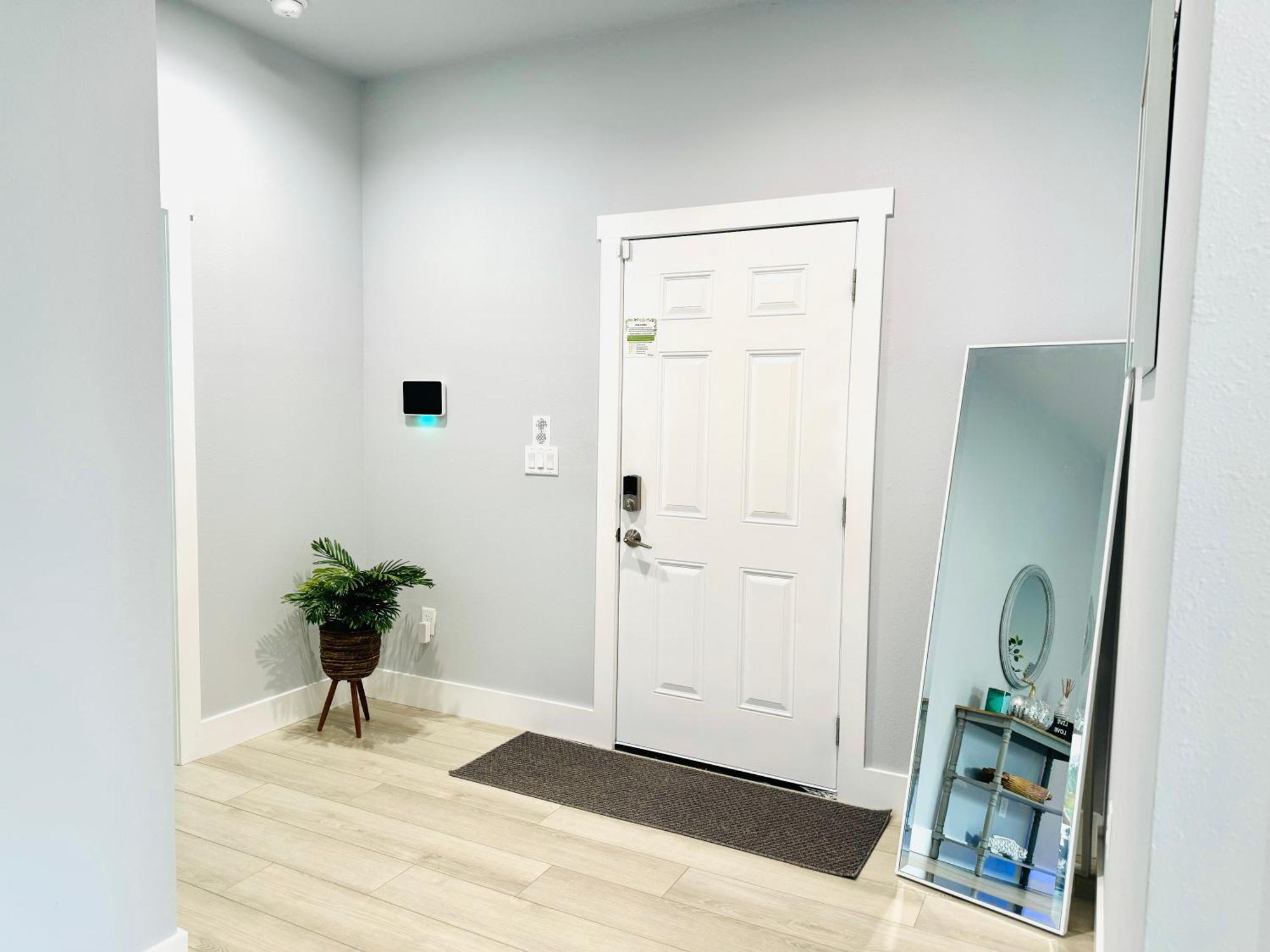 Brand New Tampa Oasis With Private Jacuzzi Retreat Βίλα Lutz Εξωτερικό φωτογραφία