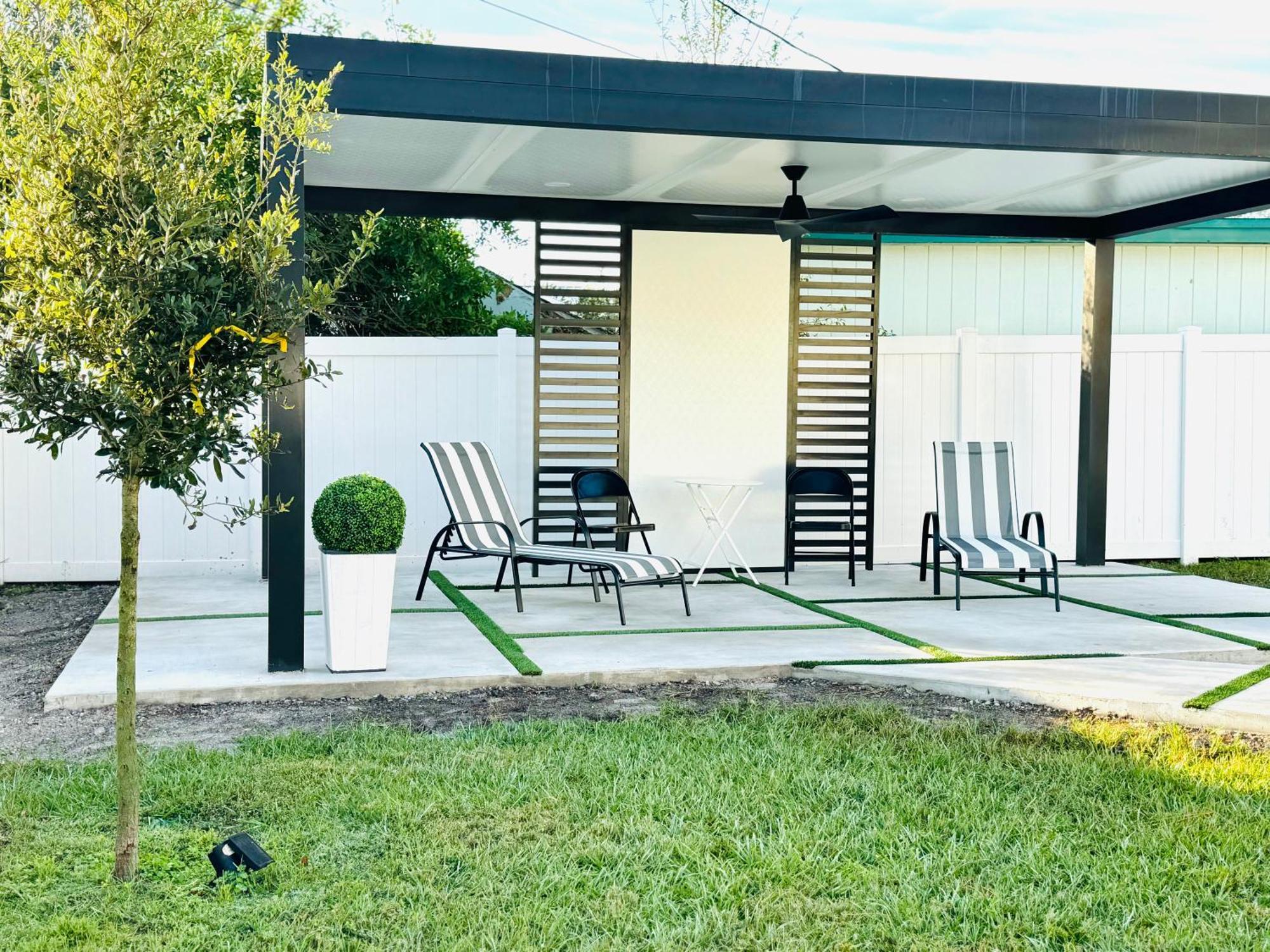 Brand New Tampa Oasis With Private Jacuzzi Retreat Βίλα Lutz Εξωτερικό φωτογραφία