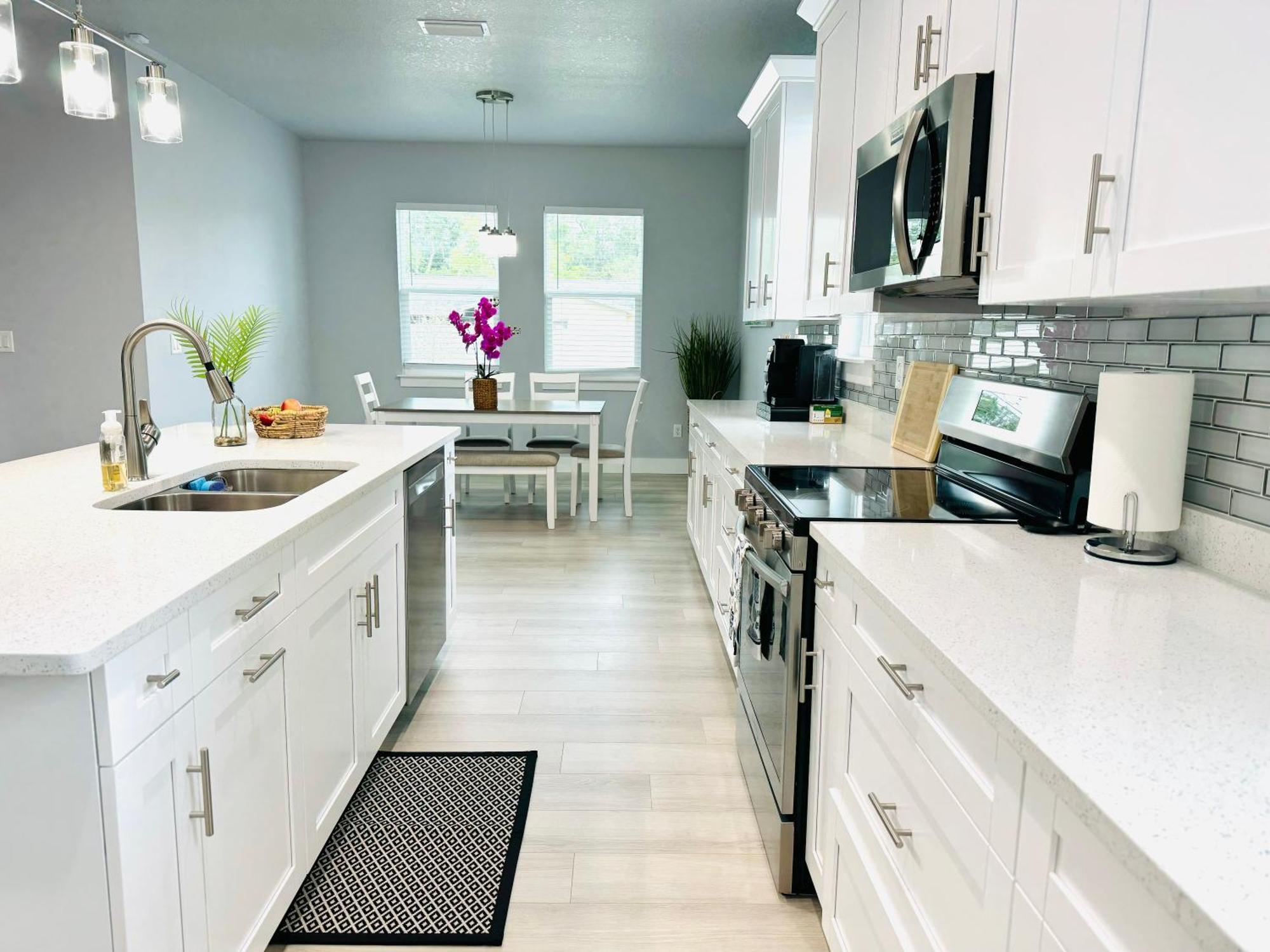 Brand New Tampa Oasis With Private Jacuzzi Retreat Βίλα Lutz Εξωτερικό φωτογραφία